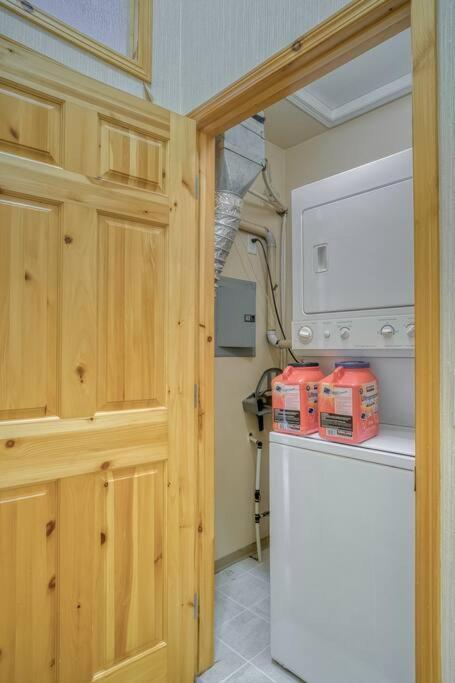 5 Mins To Banff - Cozy Townhome 2Br&2Bath - Banff Pass Included Canmore Eksteriør bilde